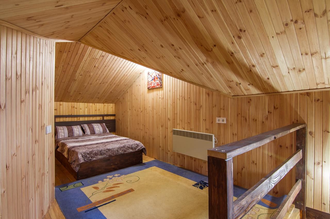 Апартаменты Дом с сауной и басейном на Теремках Гатное