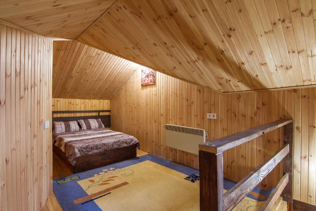 Апартаменты Дом с сауной и басейном на Теремках Гатное