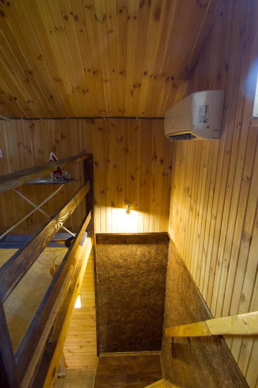 Апартаменты Дом с сауной и басейном на Теремках Гатное